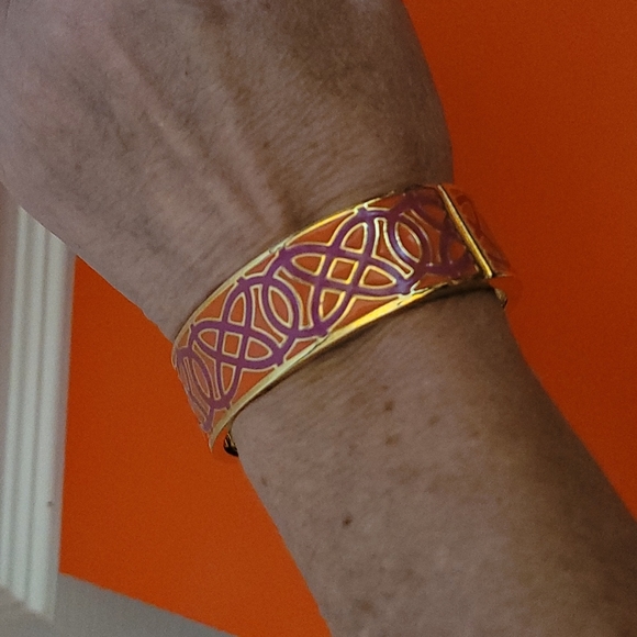 Stella & Dot Eleanor Bangle - Picture 5 of 10